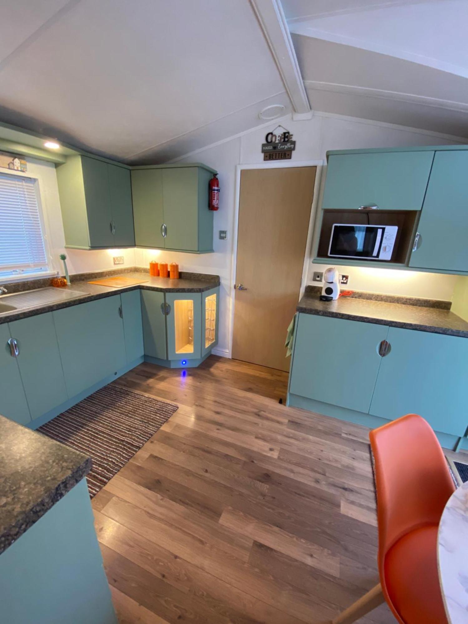 Red Squirrel Lodge Sandown Extérieur photo